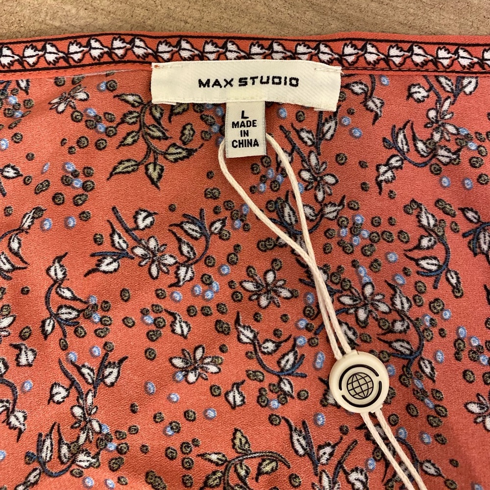 Max Studio Blouse - Picture 3 of 10